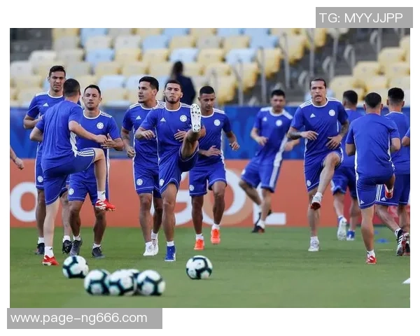 中日德兰对抗年球队的精彩较量与战术分析